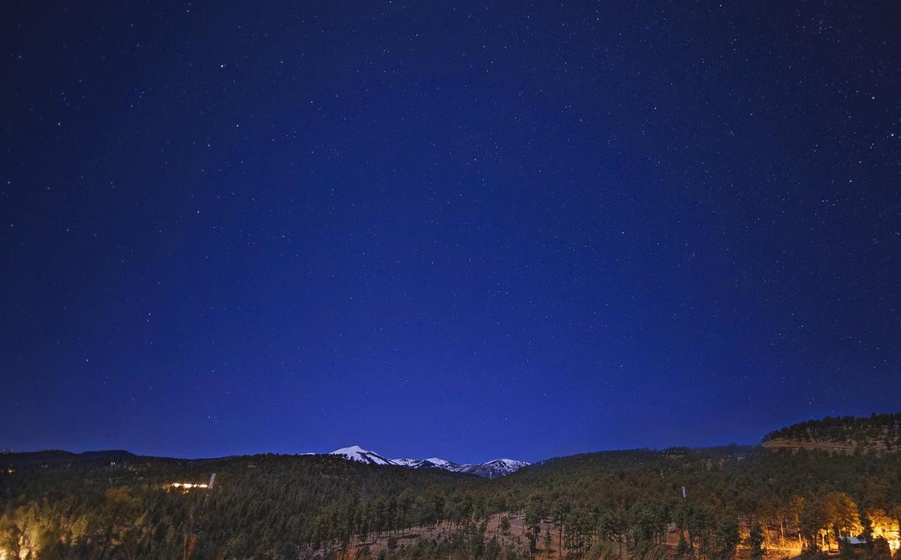 Huge Ruidoso Retreat With Game Room, Pool, 2 Balconies, 2 Kitchens - Sleeps 17! Екстер'єр фото