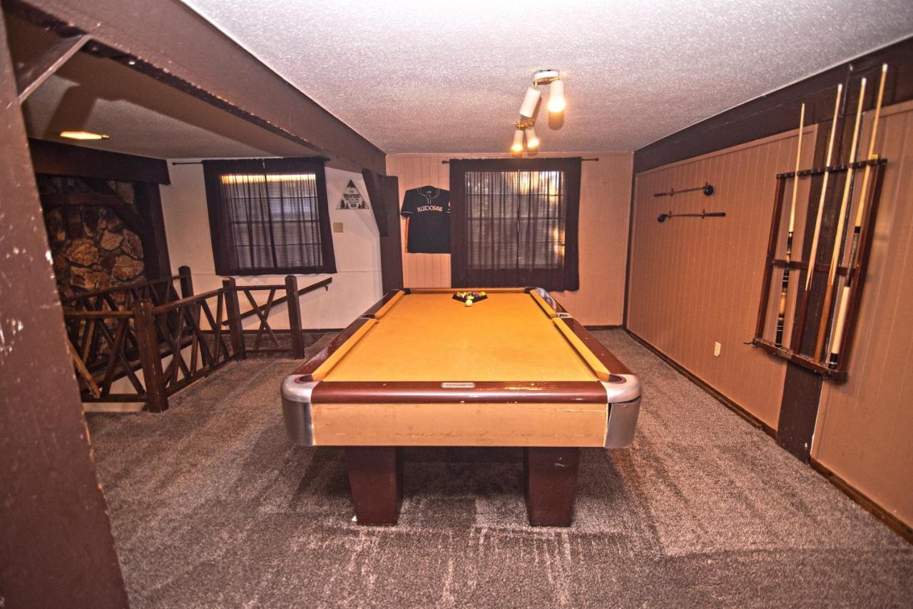 Huge Ruidoso Retreat With Game Room, Pool, 2 Balconies, 2 Kitchens - Sleeps 17! Екстер'єр фото