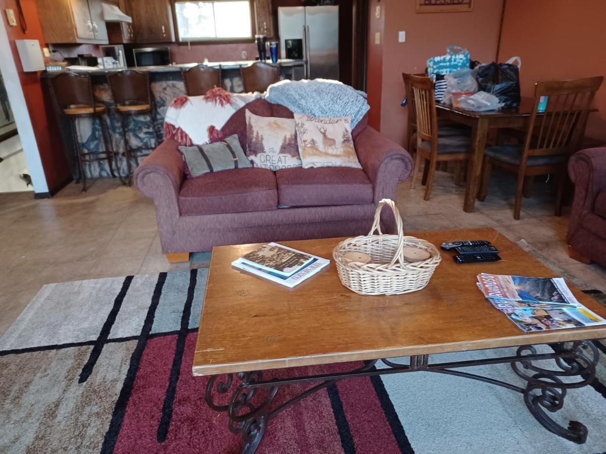 Huge Ruidoso Retreat With Game Room, Pool, 2 Balconies, 2 Kitchens - Sleeps 17! Екстер'єр фото